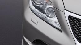 Lexus LS TMG Sports 650 Concept - prawy przedni reflektor - wyłączony