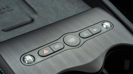 BYD Seal 6 DM-i Touring Comfort - tunel ¶rodkowy miêdzy fotelami