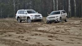 Toyota Land Cruiser V8 i Jeep Grand Cherokee 3.0 CRD - męski świat