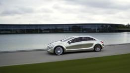 Mercedes F 700 Concept - lewy bok