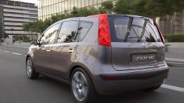 Nissan Tone Concept - widok z tyłu