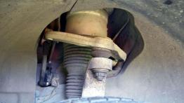 Mercedes-Benz ML - SUV nie tylko na asfalt