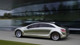 Mercedes F 700 Concept - lewy bok