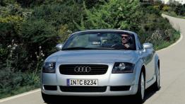 Audi TT - widok z przodu