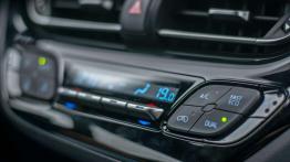 Toyota C-HR Hybrid - miejski diament