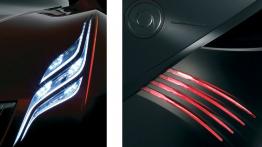 Mazda Ryuga Concept - lewy przedni reflektor - włączony
