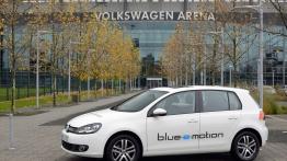 Volkswagen Golf blue-e-motion Concept - lewy bok