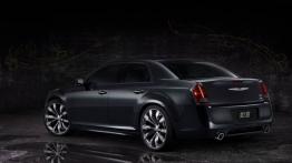 Chrysler 300 Ruyi Concept - widok z tyłu