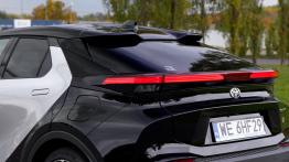 Toyota C-HR PHEV GR SPORT - ty³ - reflektory w³±czone