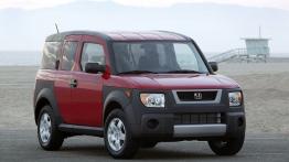 Honda Element - widok z przodu