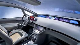 Opel Flextreme Concept - pełny panel przedni
