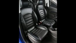 Chevrolet Aveo RS Concept - widok ogólny wnętrza z przodu