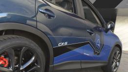 Mazda CX-5 180 Concept - bok - inne ujęcie
