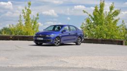 Citroen C-Elysee 1.6 VTi Auto – niedrogi komfort