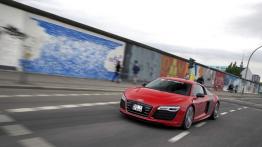 Audi R8 e-tron Concept - widok z przodu