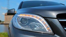 Mercedes-Benz ML - SUV nie tylko na asfalt