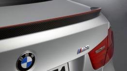 BMW M3 CRT - spoiler