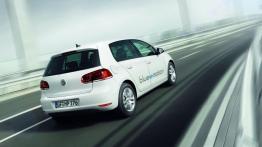 Volkswagen Golf blue-e-motion Concept - widok z tyłu