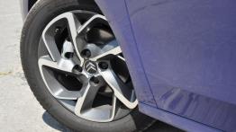 Citroen C-Elysee 1.6 VTi Auto – niedrogi komfort