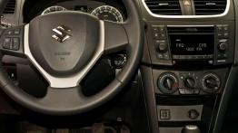 Mały, ale wariat - Suzuki Swift