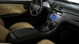 Mercedes Klasa CLK Cabriolet - pełny panel przedni