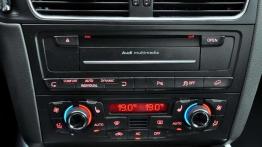 Audi Q5 2.0 TDI S-Tronic - ladies first?