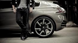 Peugeot HX1 Concept - lewy bok