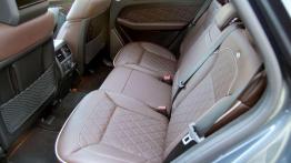 Mercedes-Benz ML - SUV nie tylko na asfalt