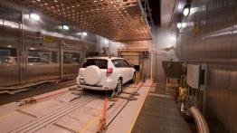 Toyota RAV4 EV Concept - testowanie auta