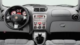 Alfa Romeo GT - pełny panel przedni
