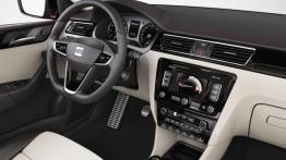 Seat Toledo Concept - kokpit