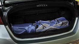 Nissan Murano CrossCabriolet - bagażnik