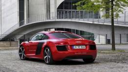 Audi R8 e-tron Concept - widok z tyłu