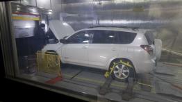 Toyota RAV4 EV Concept - testowanie auta