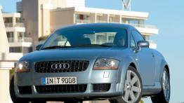 Audi TT - widok z przodu