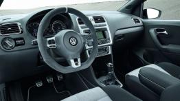 Volkswagen Polo R WRC Street - pełny panel przedni
