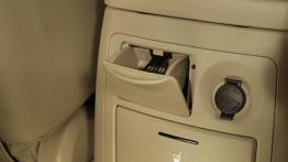 Kia Sorento - schowki tylne