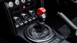 Koncepcyjne Toyoty: SUV i sportowe auto