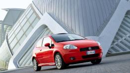 Fiat Grande Punto - widok z przodu