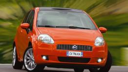 Fiat Grande Punto - widok z przodu