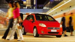 Fiat Grande Punto - widok z przodu