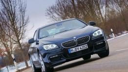 BMW Seria 6 F12-F13 Coupe 640d xDrive 313KM - przód - reflektory włączone