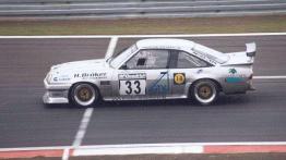 Nie tylko dla wąsaczy - Opel Manta