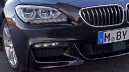 BMW Seria 6 F12-F13 Coupe 640d xDrive 313KM - prawy przedni reflektor - wyłączony