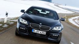 BMW Seria 6 F12-F13 Coupe 640d xDrive 313KM - przód - reflektory włączone