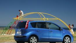 Nissan NOTE - prawy bok