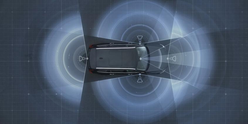 Tesla chce wprowadzić FSD w całej UE. Polska nie przeprowadziła ani jednego testu