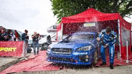 Jak Mark Higgins pobił rekord Isle of Man? - Subaru WRX STI