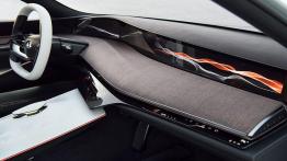 Koncepcyjny Q Inspiration przyszłością Infiniti