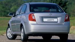 Chevrolet Lacetti - widok z tyłu